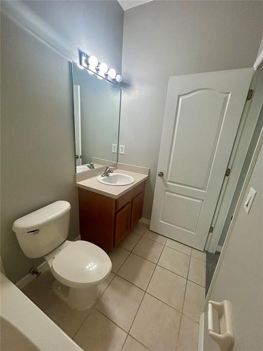 For Rent: $1,650 (2 beds, 2 baths, 1076 Square Feet)