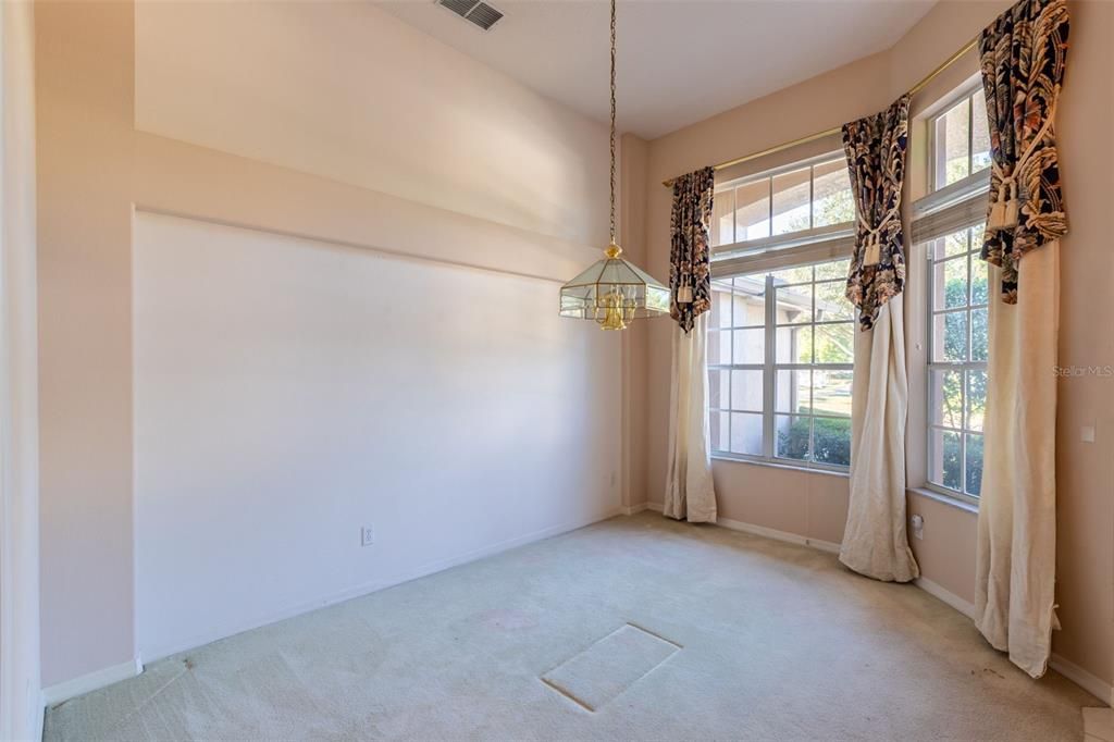 待售: $594,900 (4 贝兹, 3 浴室, 2267 平方英尺)