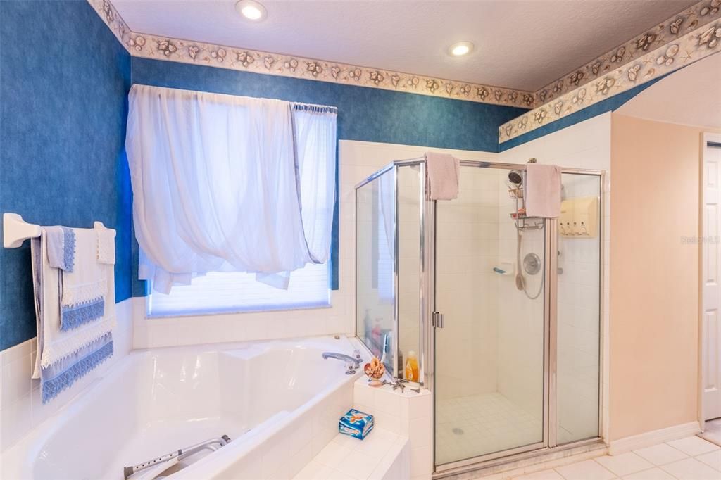 待售: $594,900 (4 贝兹, 3 浴室, 2267 平方英尺)