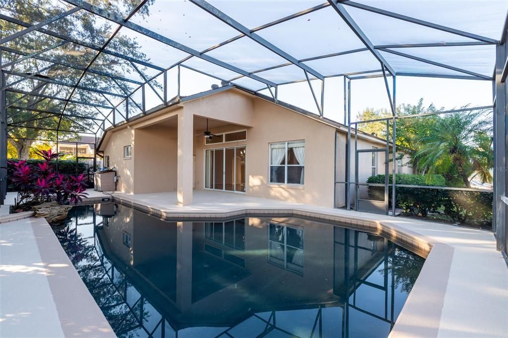 待售: $594,900 (4 贝兹, 3 浴室, 2267 平方英尺)