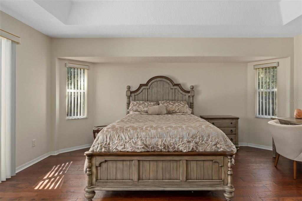 Active With Contract: $479,000 (3 beds, 2 baths, 1771 Square Feet)