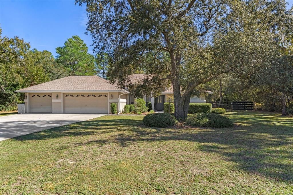 Active With Contract: $479,000 (3 beds, 2 baths, 1771 Square Feet)