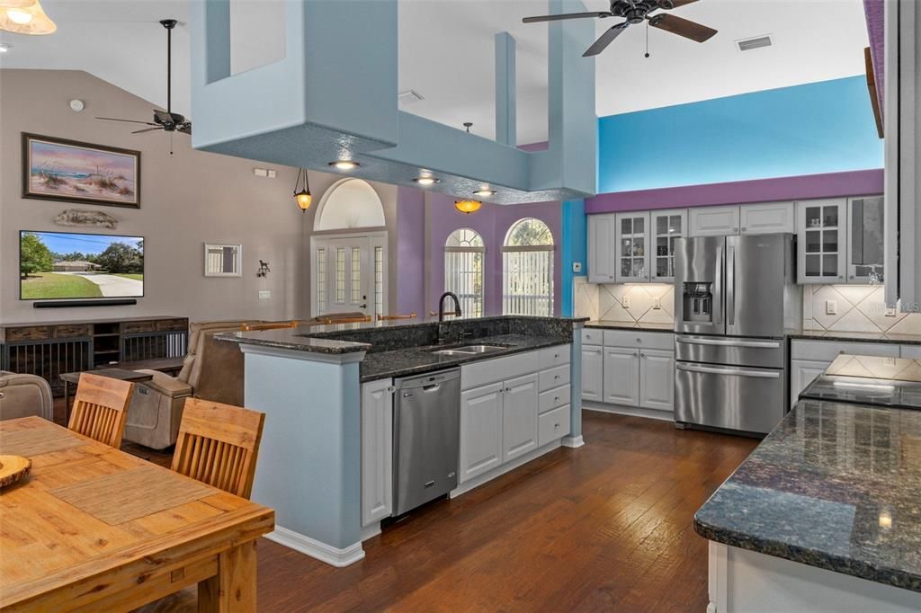 Active With Contract: $479,000 (3 beds, 2 baths, 1771 Square Feet)