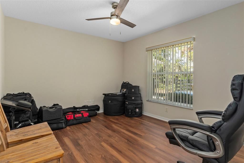 Active With Contract: $479,000 (3 beds, 2 baths, 1771 Square Feet)