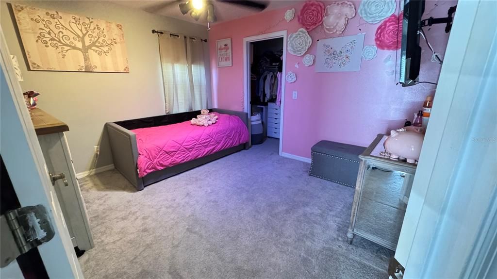 На продажу: $815,000 (5 спален, 3 ванн, 3211 Квадратных фут)