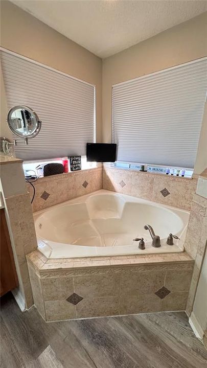 На продажу: $815,000 (5 спален, 3 ванн, 3211 Квадратных фут)