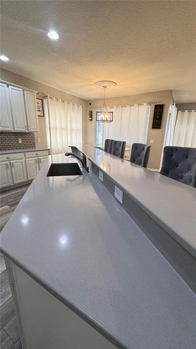 На продажу: $815,000 (5 спален, 3 ванн, 3211 Квадратных фут)