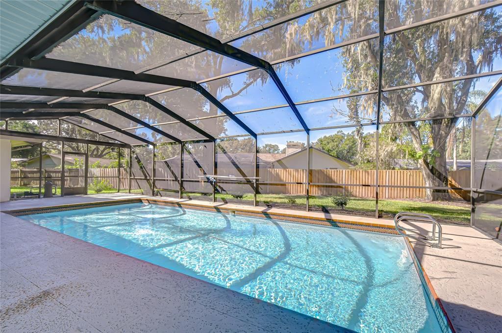 For Sale: $600,000 (4 beds, 3 baths, 2737 Square Feet)