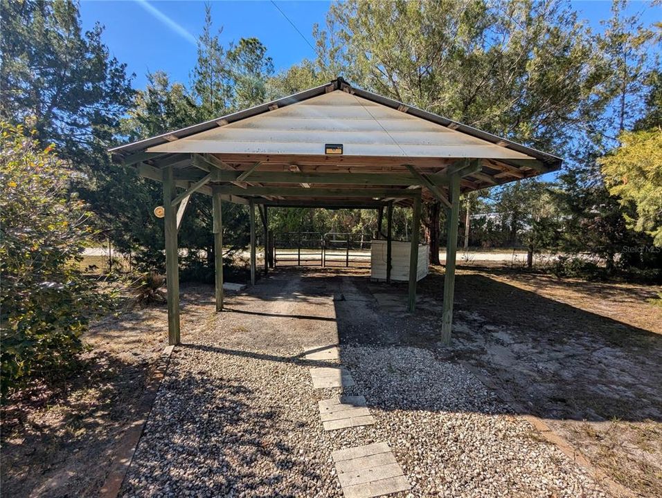 На продажу: $59,900 (3 спален, 2 ванн, 896 Квадратных фут)