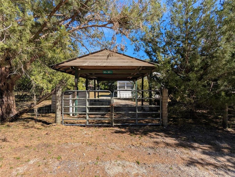 На продажу: $59,900 (3 спален, 2 ванн, 896 Квадратных фут)