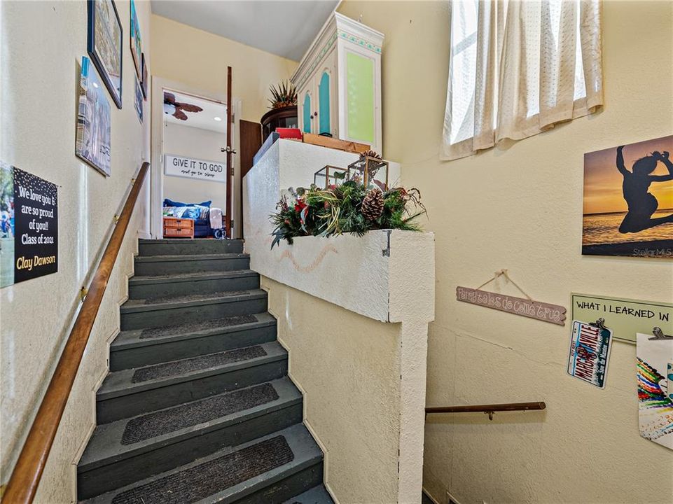 En Venta: $1,525,000 (3 camas, 2 baños, 5880 Pies cuadrados)