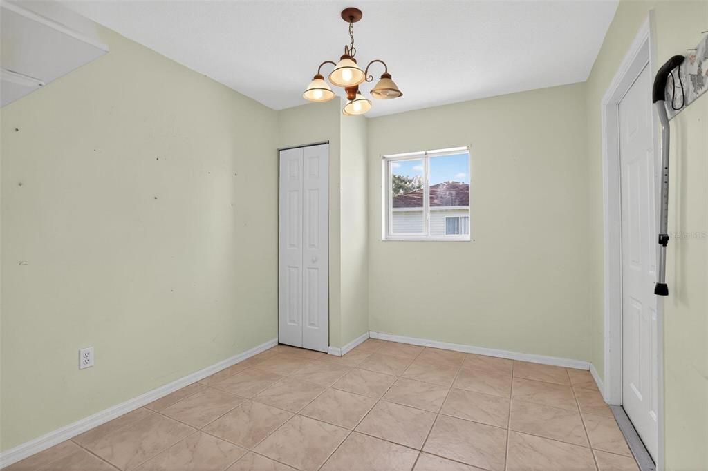 For Sale: $210,990 (2 beds, 2 baths, 1460 Square Feet)