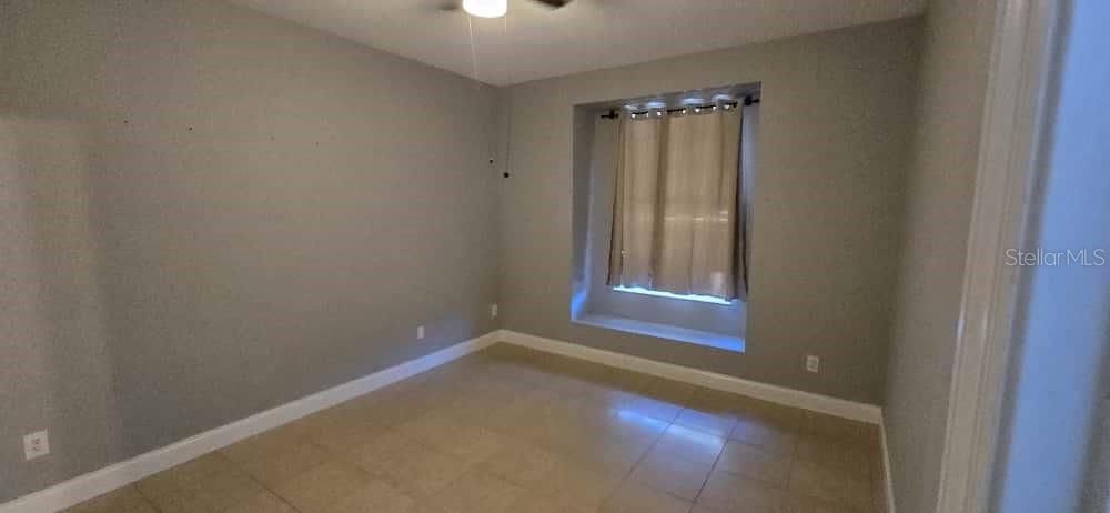 En Venta: $356,000 (3 camas, 2 baños, 1265 Pies cuadrados)