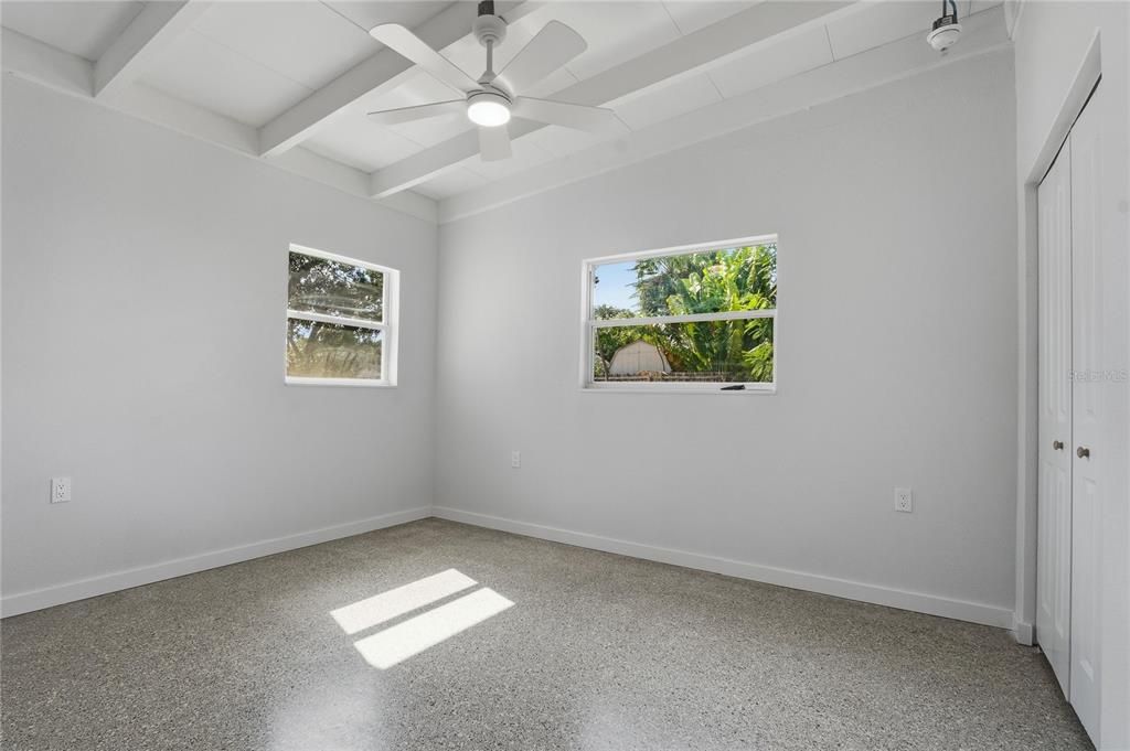 For Sale: $369,000 (3 beds, 2 baths, 1344 Square Feet)