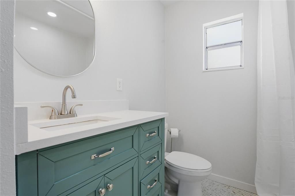 For Sale: $369,000 (3 beds, 2 baths, 1344 Square Feet)