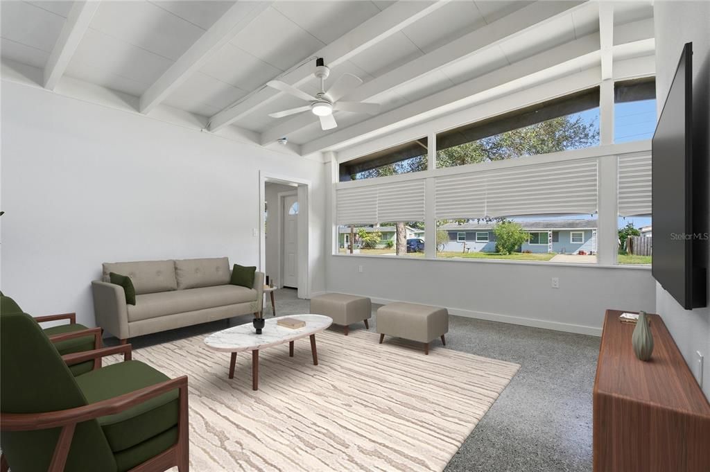 For Sale: $369,000 (3 beds, 2 baths, 1344 Square Feet)