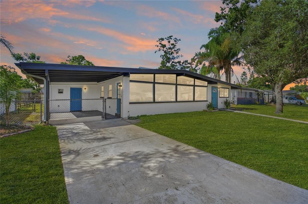 For Sale: $369,000 (3 beds, 2 baths, 1344 Square Feet)