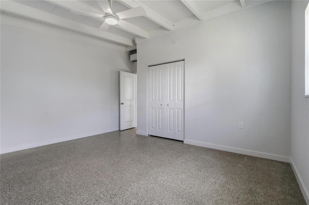 For Sale: $369,000 (3 beds, 2 baths, 1344 Square Feet)