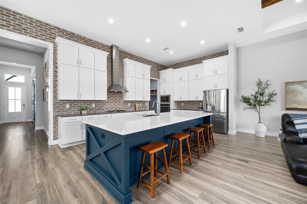 For Sale: $731,850 (4 beds, 3 baths, 2541 Square Feet)