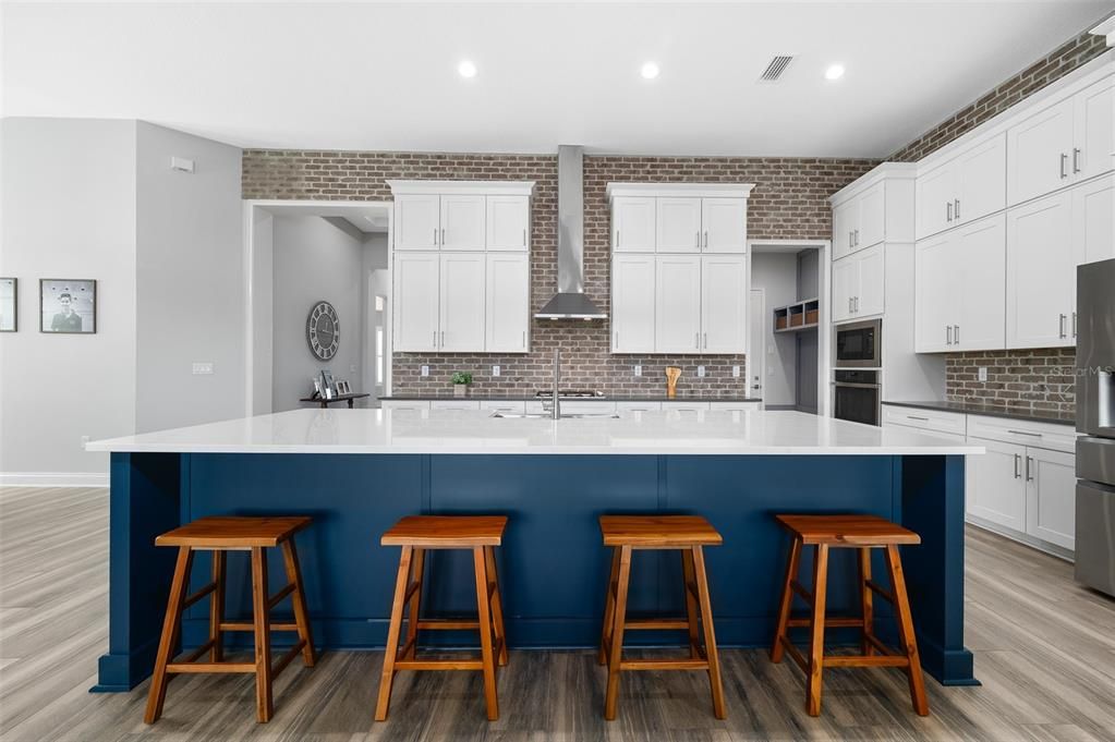 For Sale: $731,850 (4 beds, 3 baths, 2541 Square Feet)