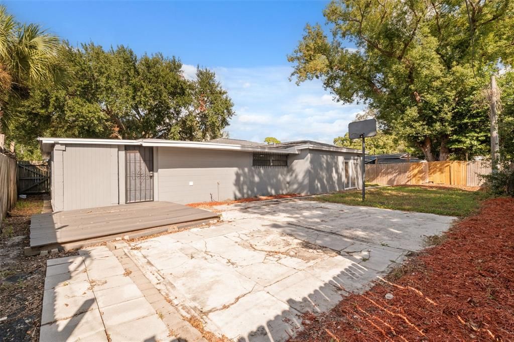 待售: $349,000 (4 贝兹, 2 浴室, 1731 平方英尺)