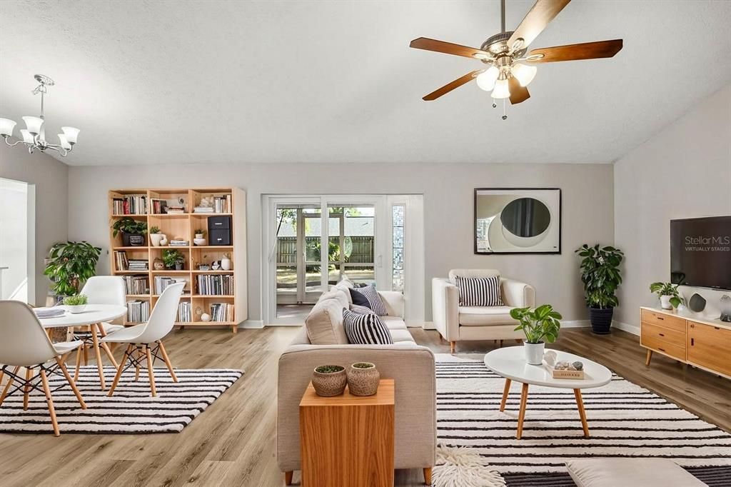 Activo con contrato: $419,900 (4 camas, 2 baños, 1754 Pies cuadrados)