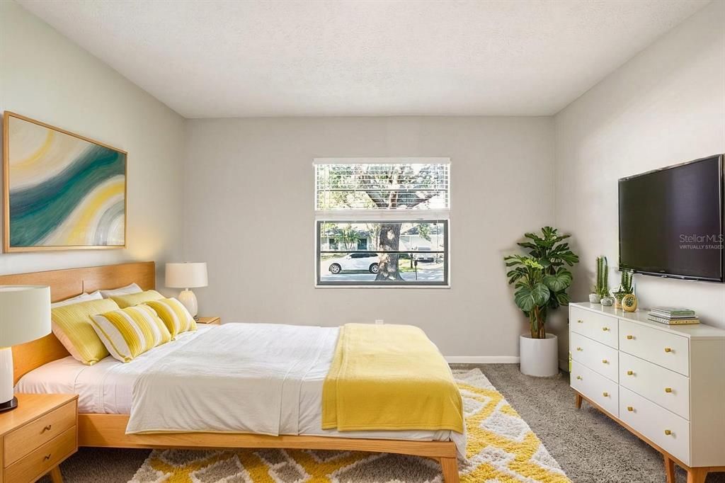 Activo con contrato: $419,900 (4 camas, 2 baños, 1754 Pies cuadrados)