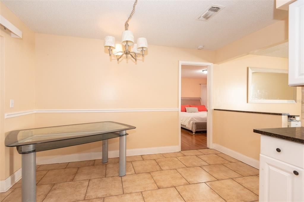 For Sale: $328,900 (4 beds, 2 baths, 1698 Square Feet)