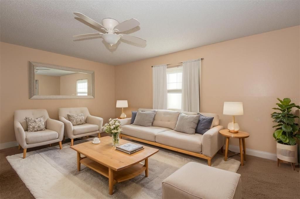 For Sale: $328,900 (4 beds, 2 baths, 1698 Square Feet)