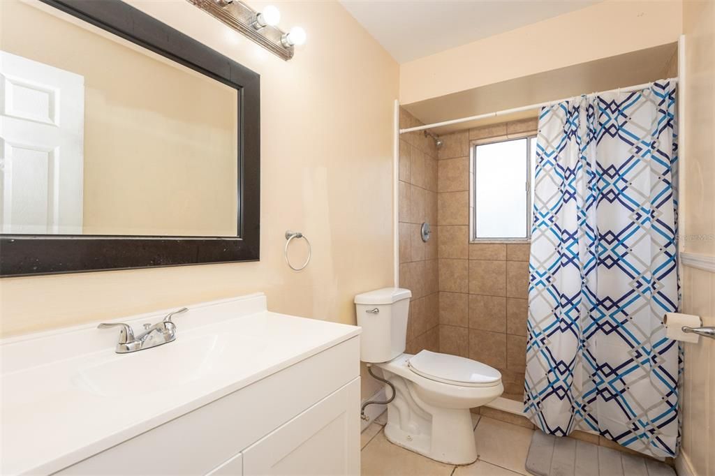For Sale: $328,900 (4 beds, 2 baths, 1698 Square Feet)