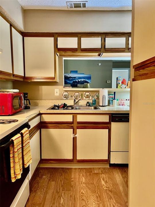 En Venta: $135,900 (2 camas, 2 baños, 962 Pies cuadrados)