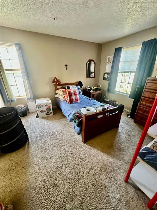 En Venta: $135,900 (2 camas, 2 baños, 962 Pies cuadrados)