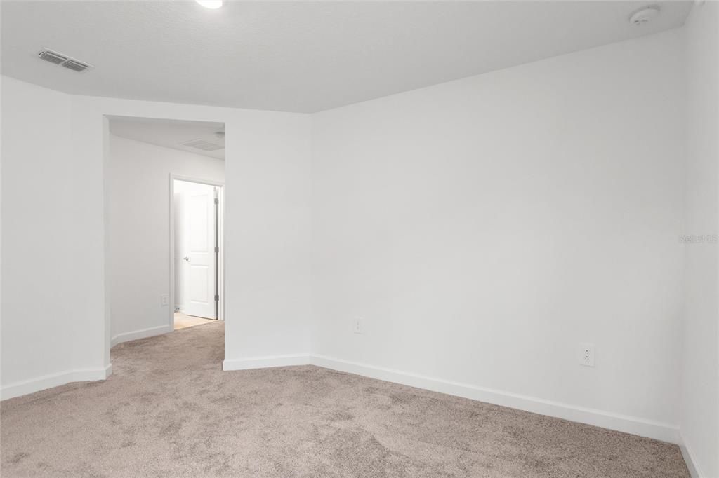 For Rent: $3,000 (4 beds, 2 baths, 2333 Square Feet)