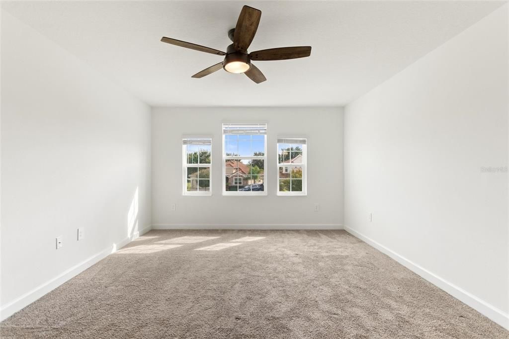 For Rent: $3,000 (4 beds, 2 baths, 2333 Square Feet)