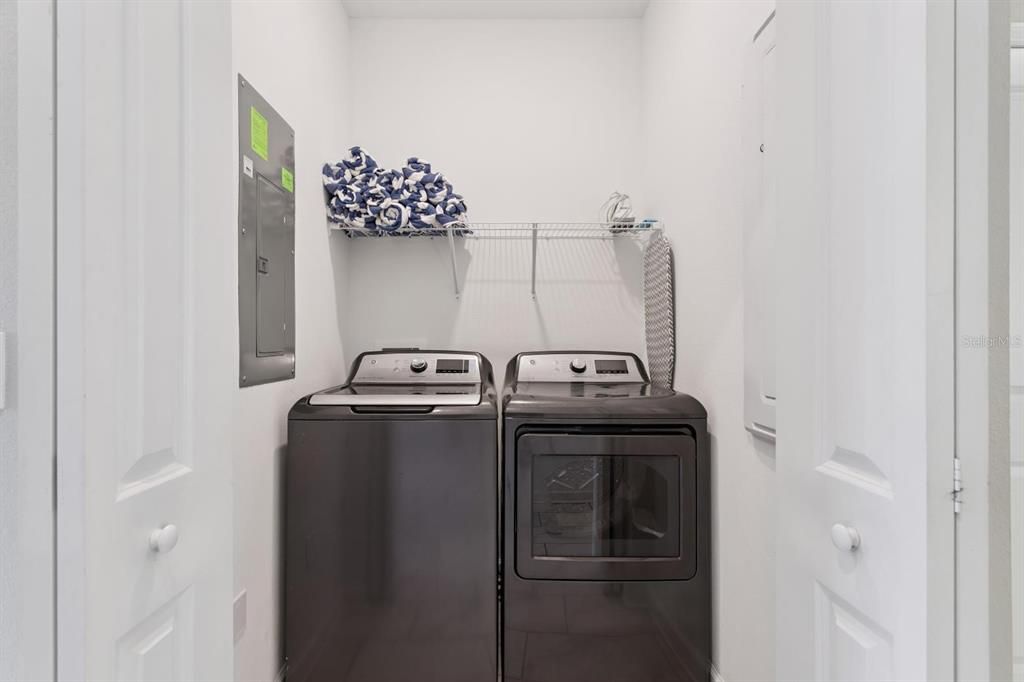 На продажу: $579,000 (5 спален, 4 ванн, 2168 Квадратных фут)