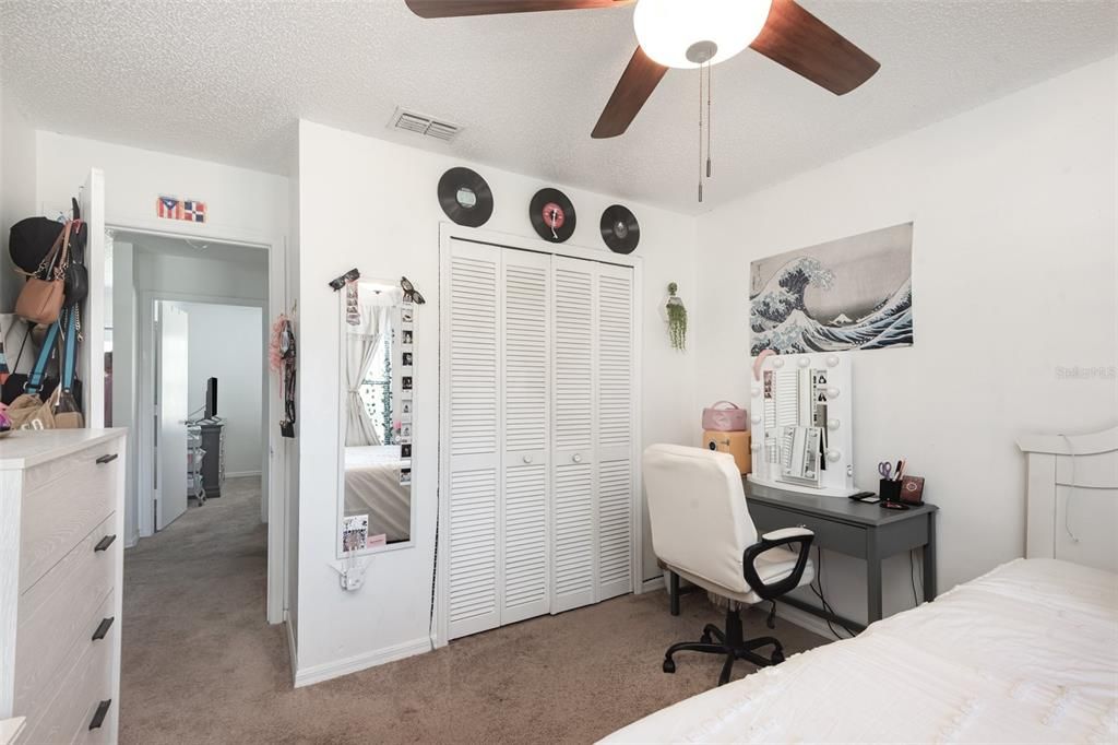 待售: $290,000 (3 贝兹, 2 浴室, 1171 平方英尺)