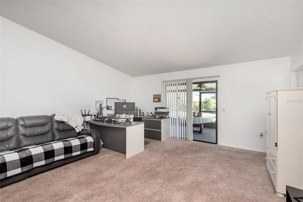 待售: $290,000 (3 贝兹, 2 浴室, 1171 平方英尺)