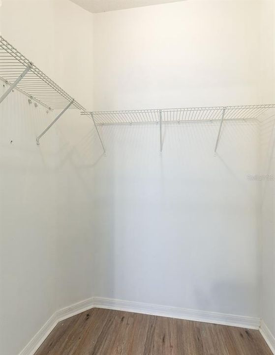 En Venta: $385,000 (3 camas, 2 baños, 1630 Pies cuadrados)