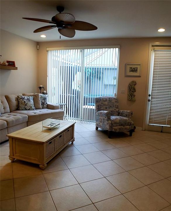 For Sale: $399,000 (3 beds, 2 baths, 1628 Square Feet)