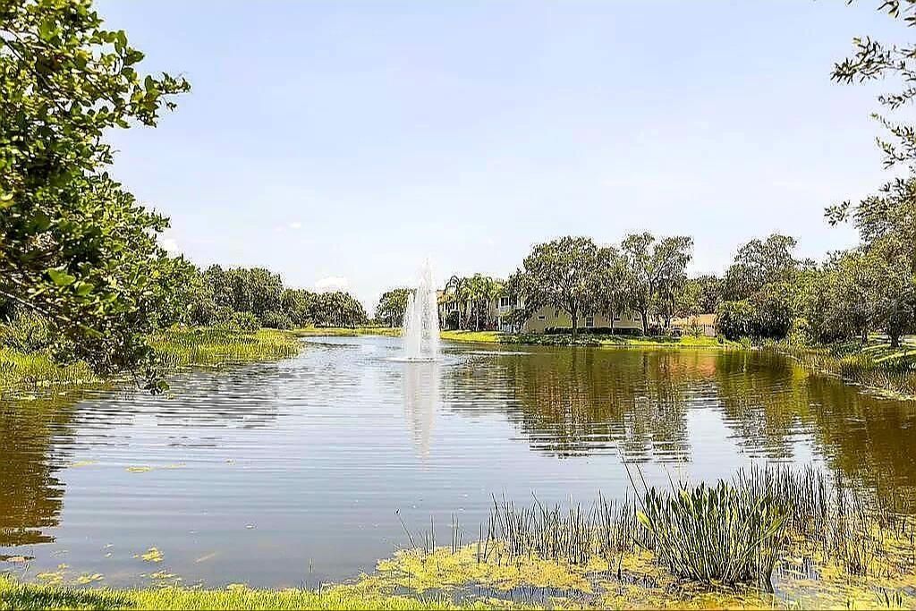 For Sale: $399,000 (3 beds, 2 baths, 1628 Square Feet)