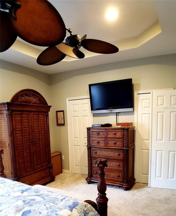 For Sale: $399,000 (3 beds, 2 baths, 1628 Square Feet)