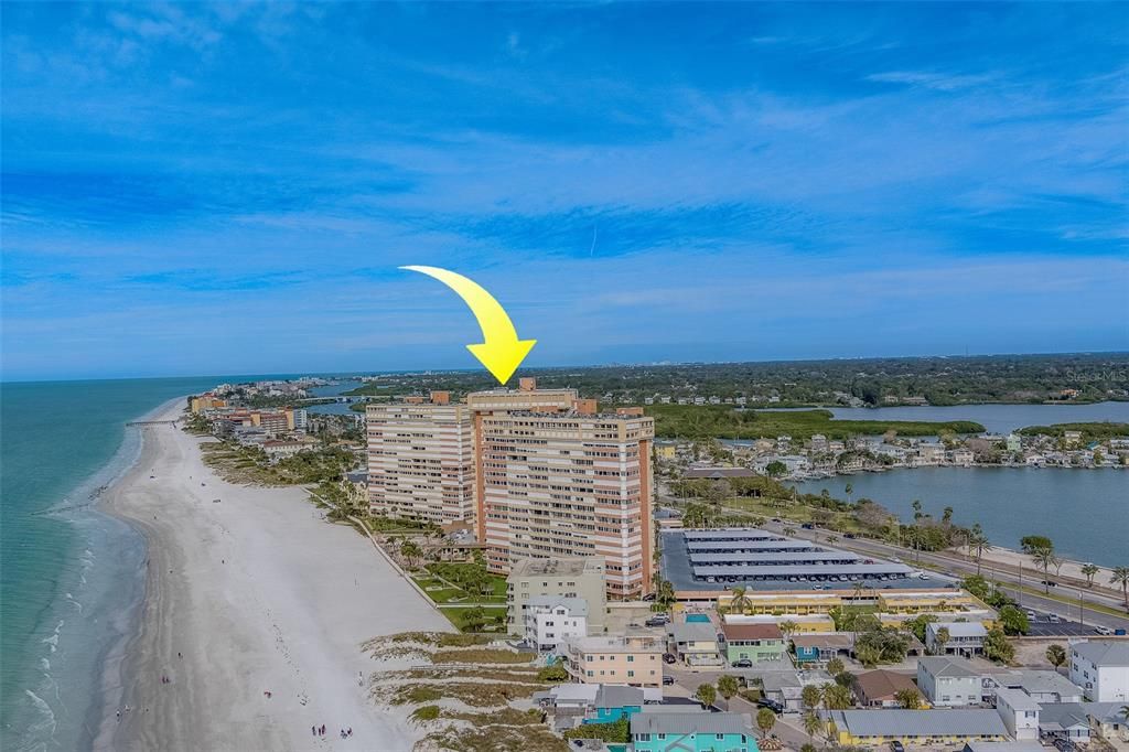 В аренду: $6,000 (2 спален, 2 ванн, 1330 Квадратных фут)