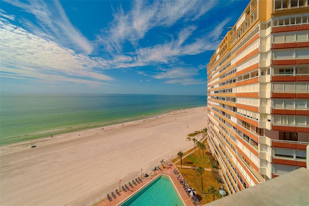 В аренду: $6,000 (2 спален, 2 ванн, 1330 Квадратных фут)