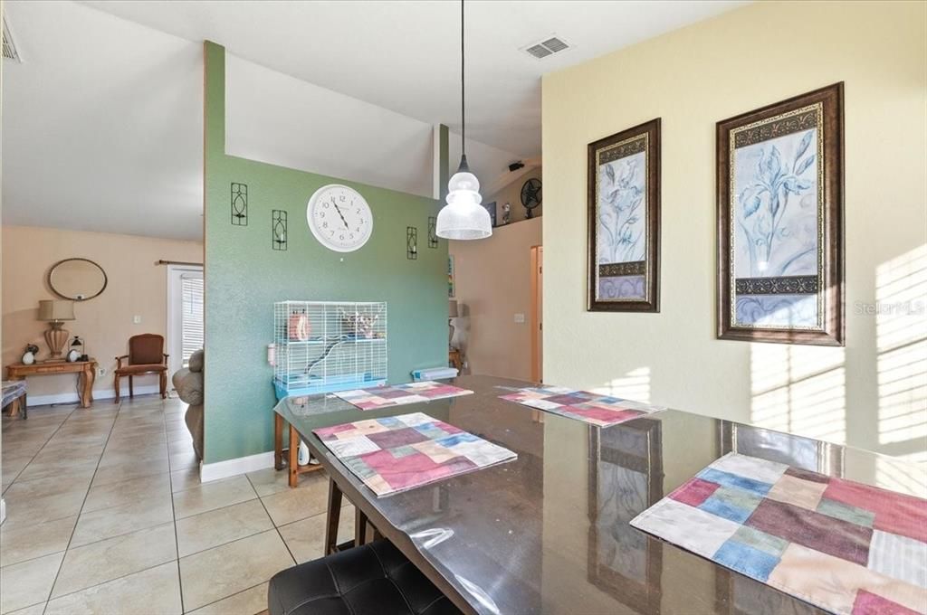 For Sale: $330,000 (3 beds, 2 baths, 1547 Square Feet)