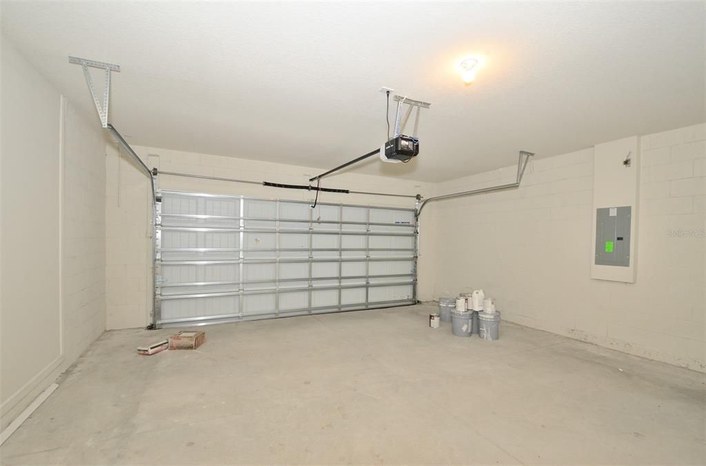 В аренду: $2,150 (4 спален, 2 ванн, 1865 Квадратных фут)