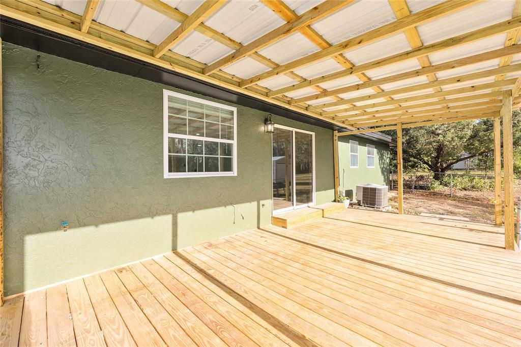 待售: $285,000 (2 贝兹, 2 浴室, 1284 平方英尺)