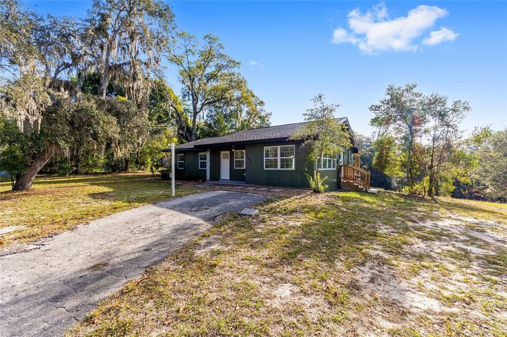 待售: $285,000 (2 贝兹, 2 浴室, 1284 平方英尺)