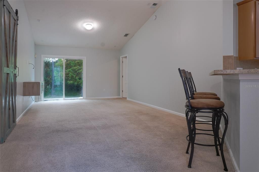 For Sale: $360,000 (3 beds, 2 baths, 1238 Square Feet)