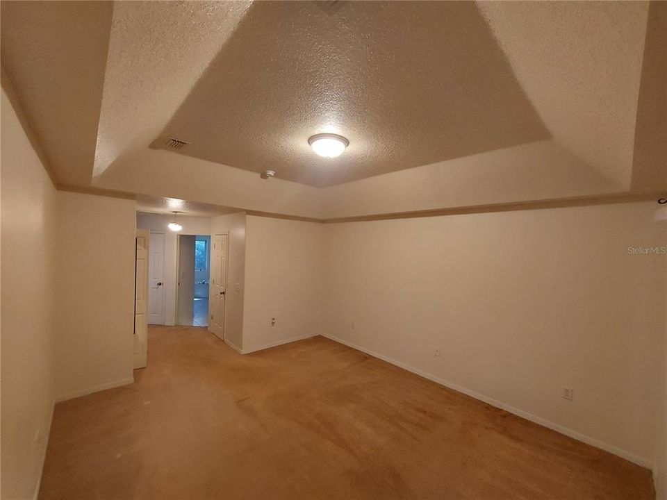 Active With Contract: $239,900 (4 beds, 2 baths, 2169 Square Feet)