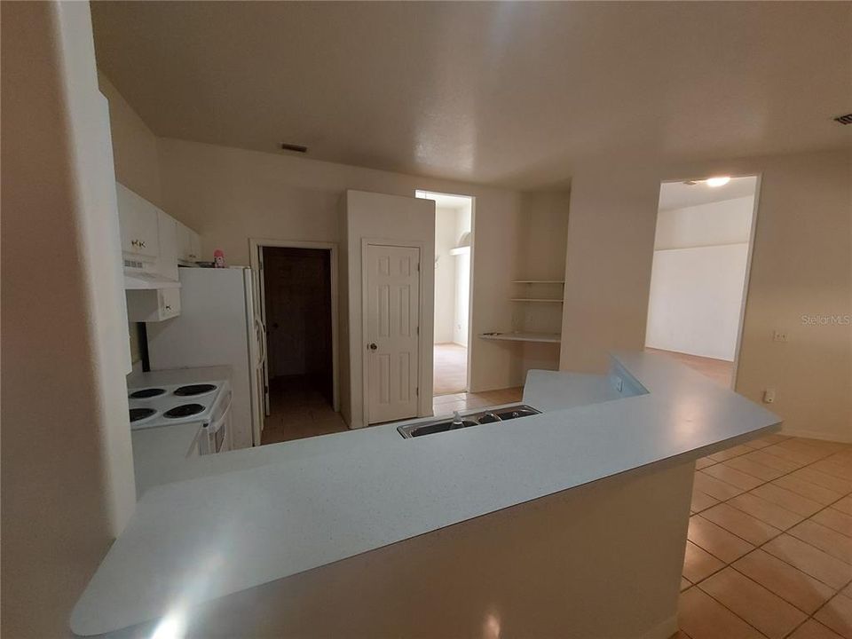 Active With Contract: $239,900 (4 beds, 2 baths, 2169 Square Feet)